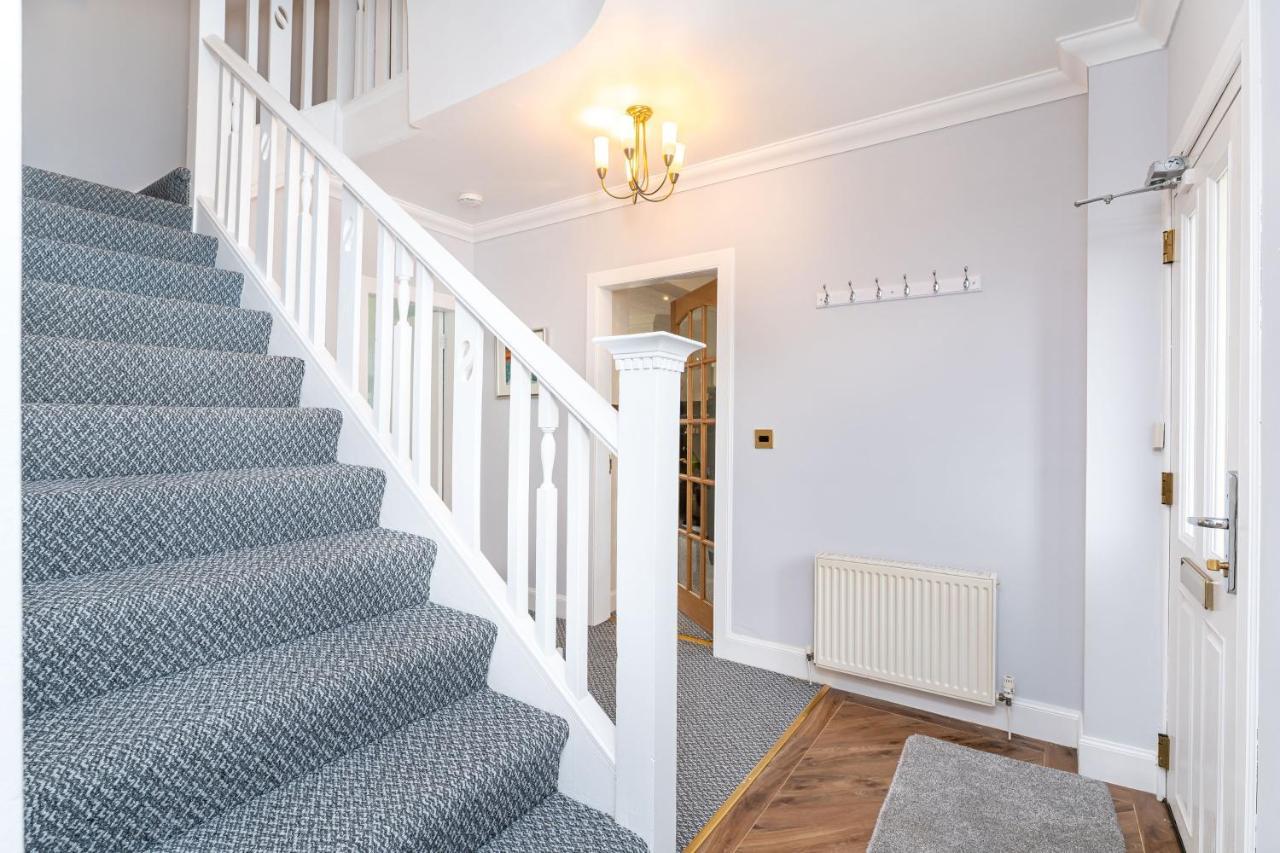 New Four Bedroom House - All Rooms Ensuite Stirling Exterior photo