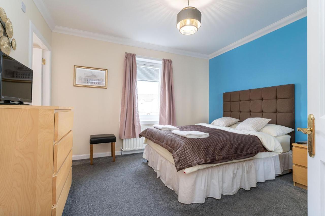 New Four Bedroom House - All Rooms Ensuite Stirling Exterior photo
